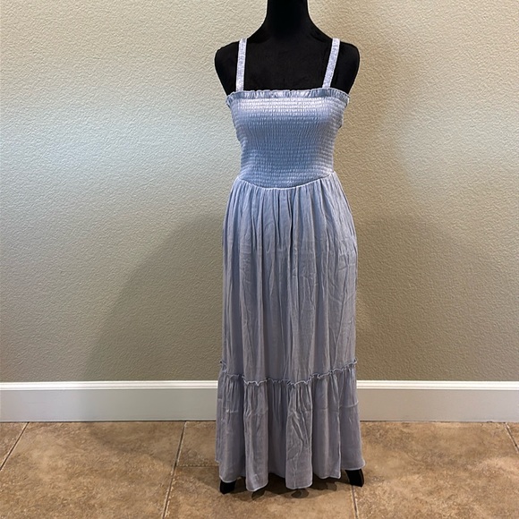 heart and heel Dresses & Skirts - NWOT Heart and Heel Sun Dress